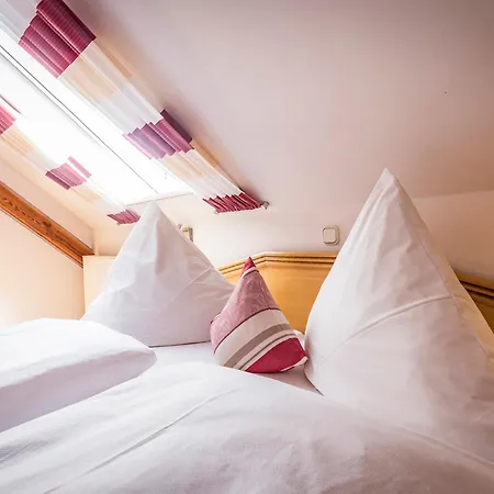 Urlaub Am Regen - Dirnberger Farm stay Nittenau