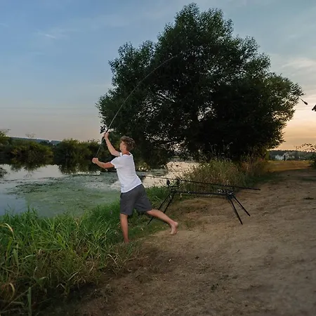 Urlaub Am Regen - Dirnberger مزرعة للإقامة